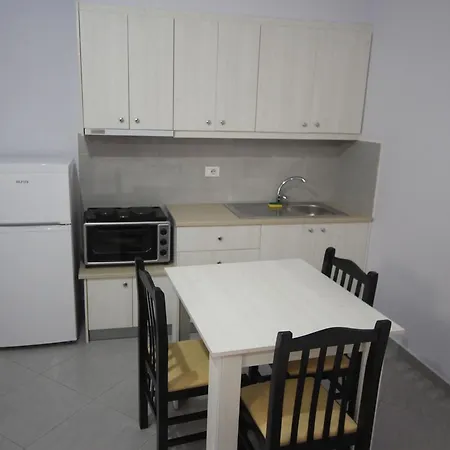 Ideal Holiday Apartments Sarande Exterior photo